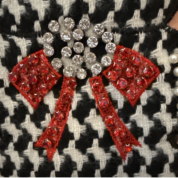 Women’s Boutique Large / XL Pink Teddy Bear Bow Sweater, Pearls, Gems, Bling NWT - Picture 5 of 10